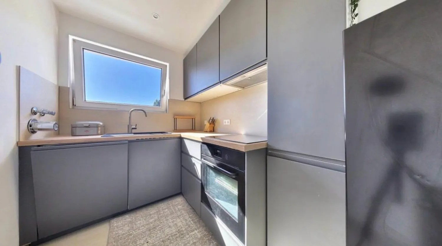 2 Zimmer Wohnung mit 77 m² in Frankfurt am Main – Bild 6