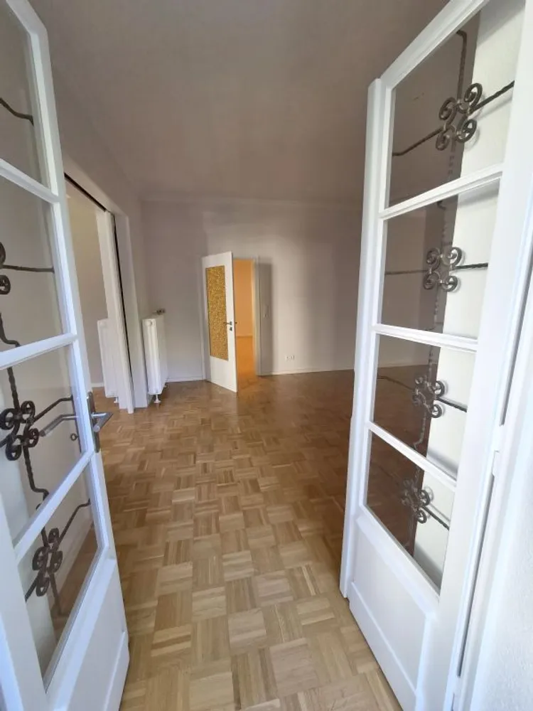4 Zimmer Wohnung mit 130 m² in Wiesbaden – Bild 8
