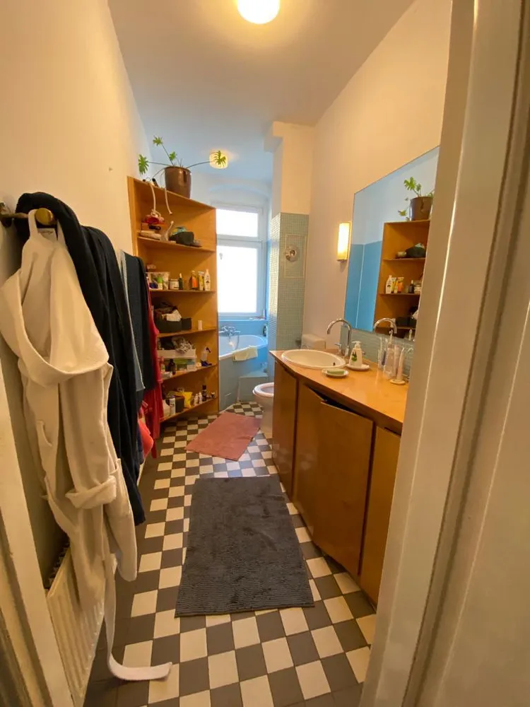 5 room apartment with 140 m² in Berlin – Photo 1