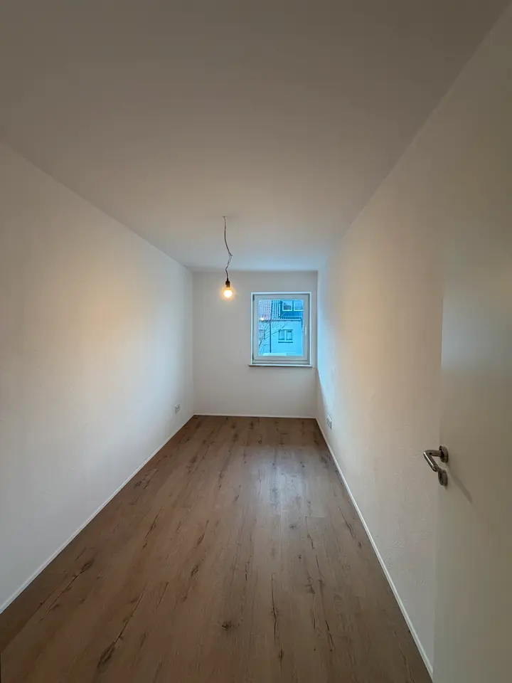 6 Zimmer Haus mit 158 m² in Stuttgart – Bild 8