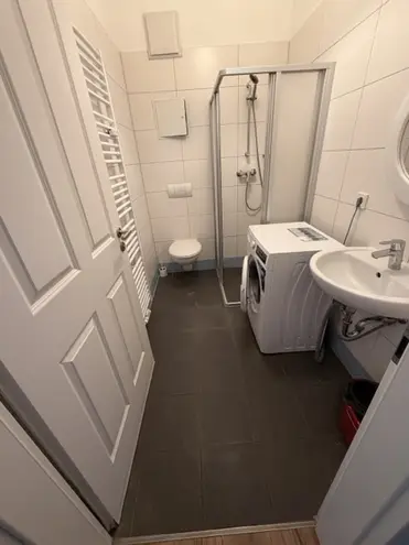 2 Zimmer Wohnung mit 62 m² in Berlin – Bild 3