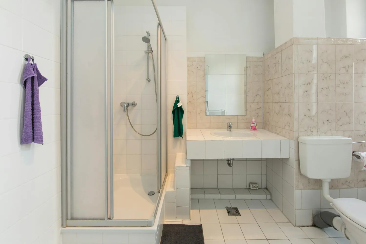 Shared room with 14 m² in Berlin – Photo 5