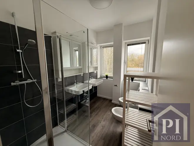 5 Zimmer Wohnung mit 138 m² in Kiel – Bild 8