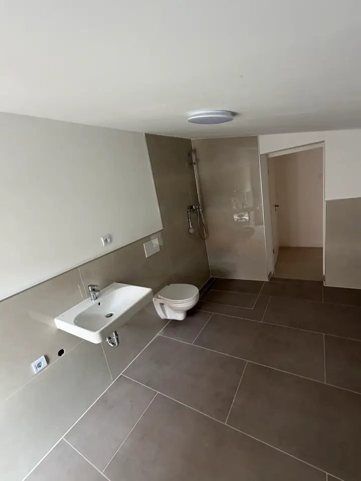 2 Zimmer Wohnung mit 65 m² in Frechen – Bild 4