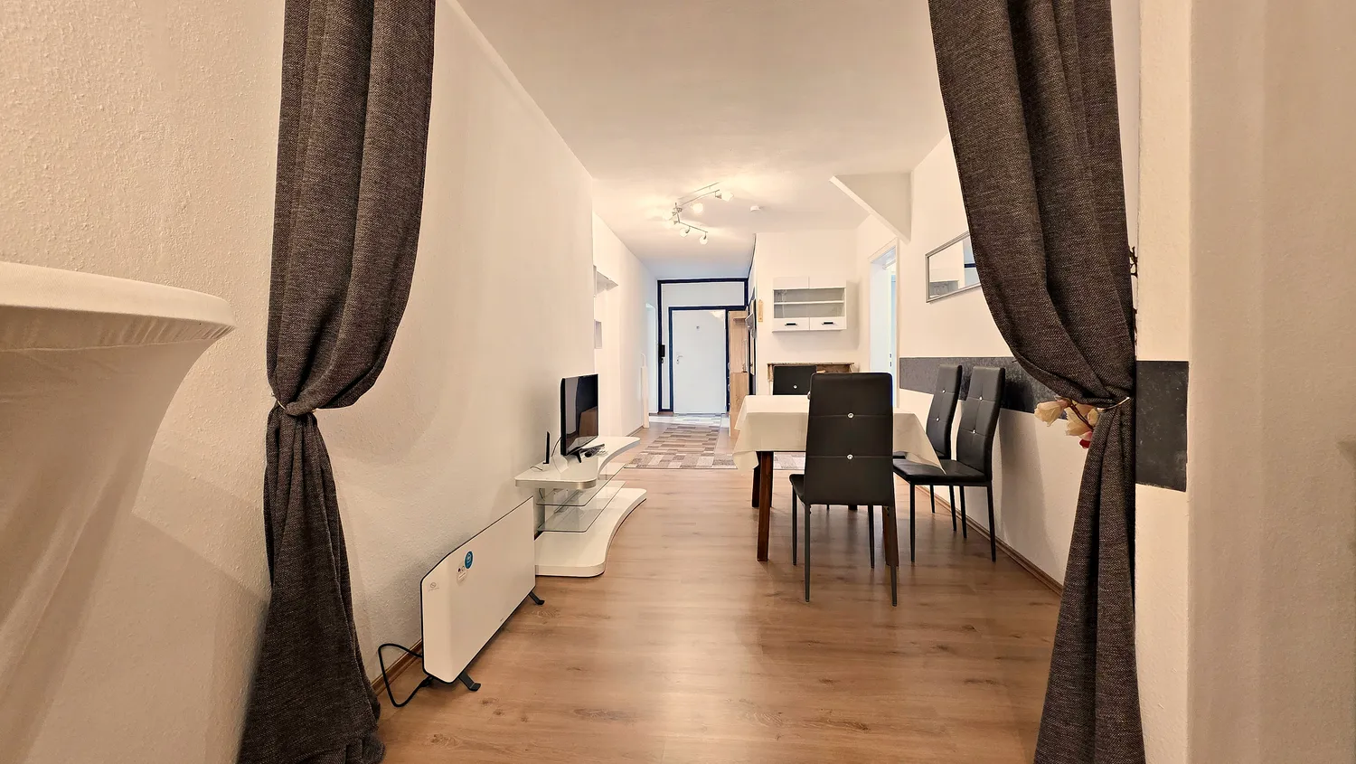 3 Zimmer Wohnung mit 81 m² in München – Bild 2
