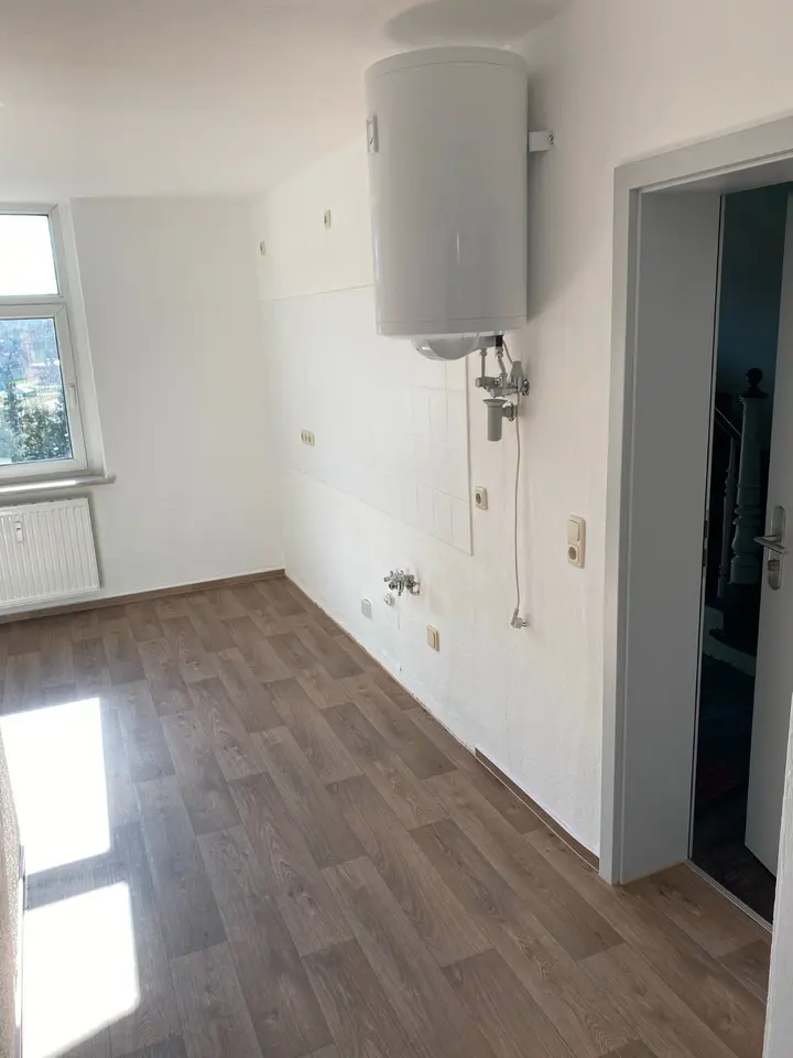 3 Zimmer Wohnung mit 57 m² in Bitterfeld-Wolfen – Bild 2