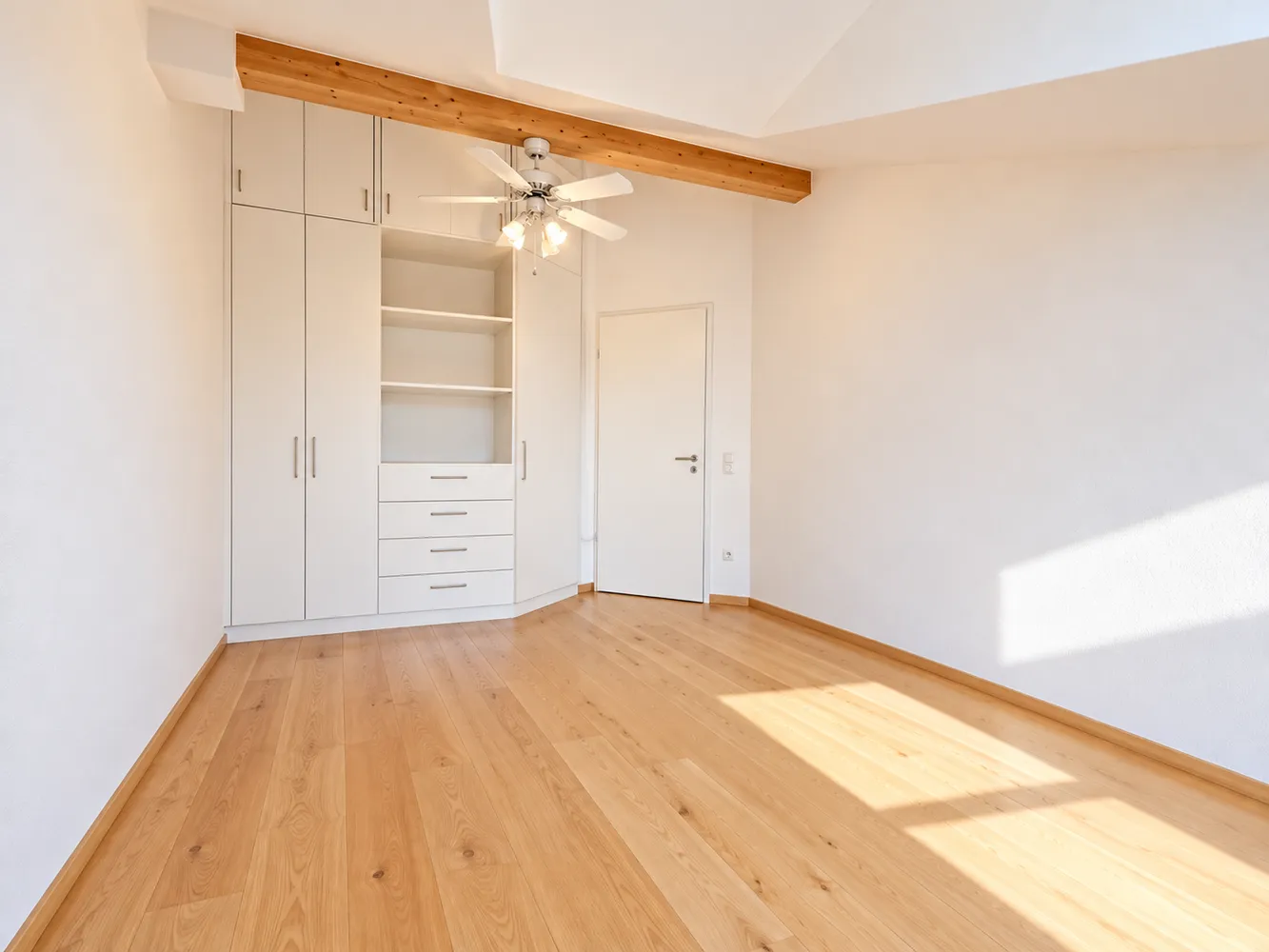 5 room apartment with 145 m² in Munich – Photo 9