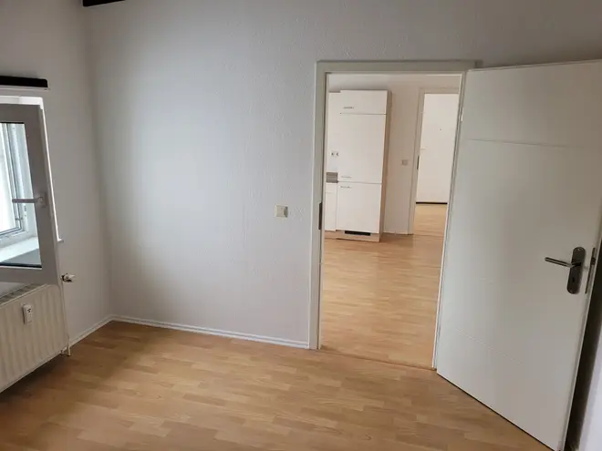2 Zimmer Wohnung mit 38 m² in Halle (Saale) – Bild 2