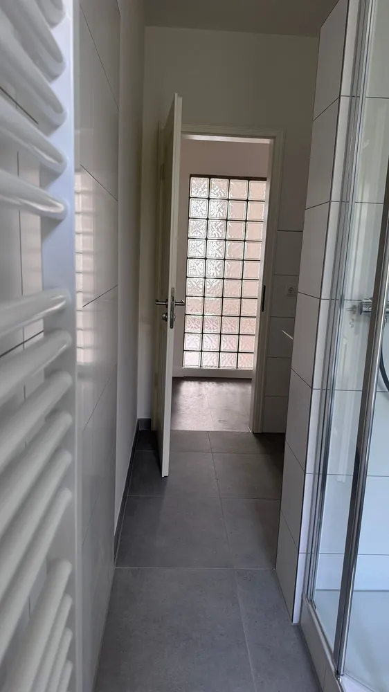 3 Zimmer Wohnung mit 102 m² in Berlin – Bild 2
