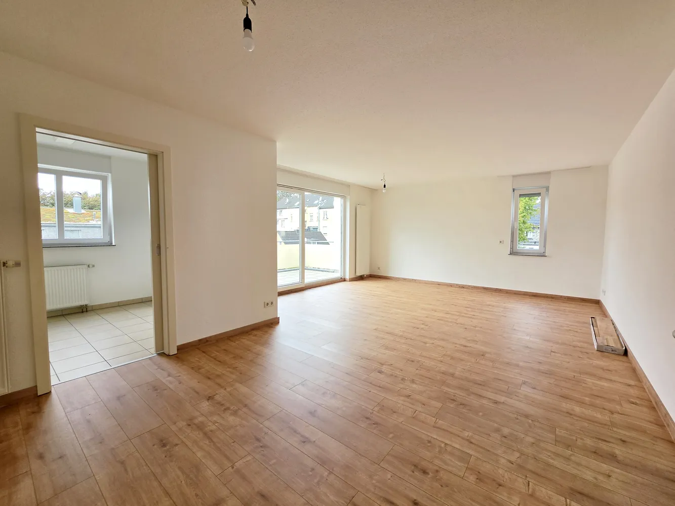 3 Zimmer Wohnung mit 85 m² in Solingen – Bild 2
