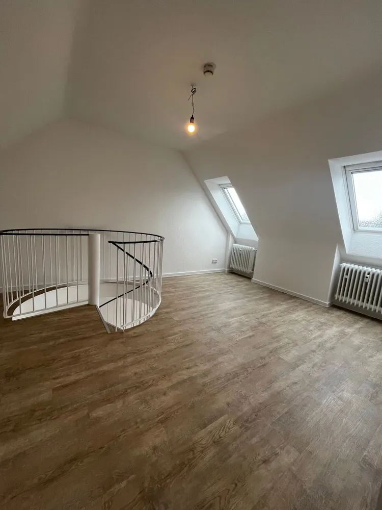 4 room apartment with 83 m² in Düsseldorf – Photo 5