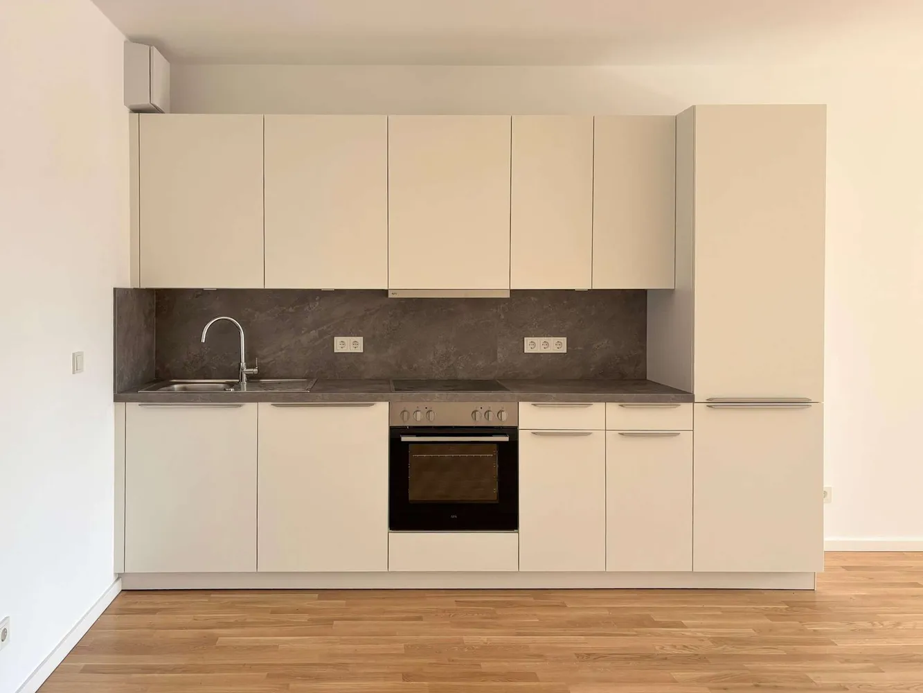 3 Zimmer Wohnung mit 84 m² in Frankfurt am Main – Bild 3