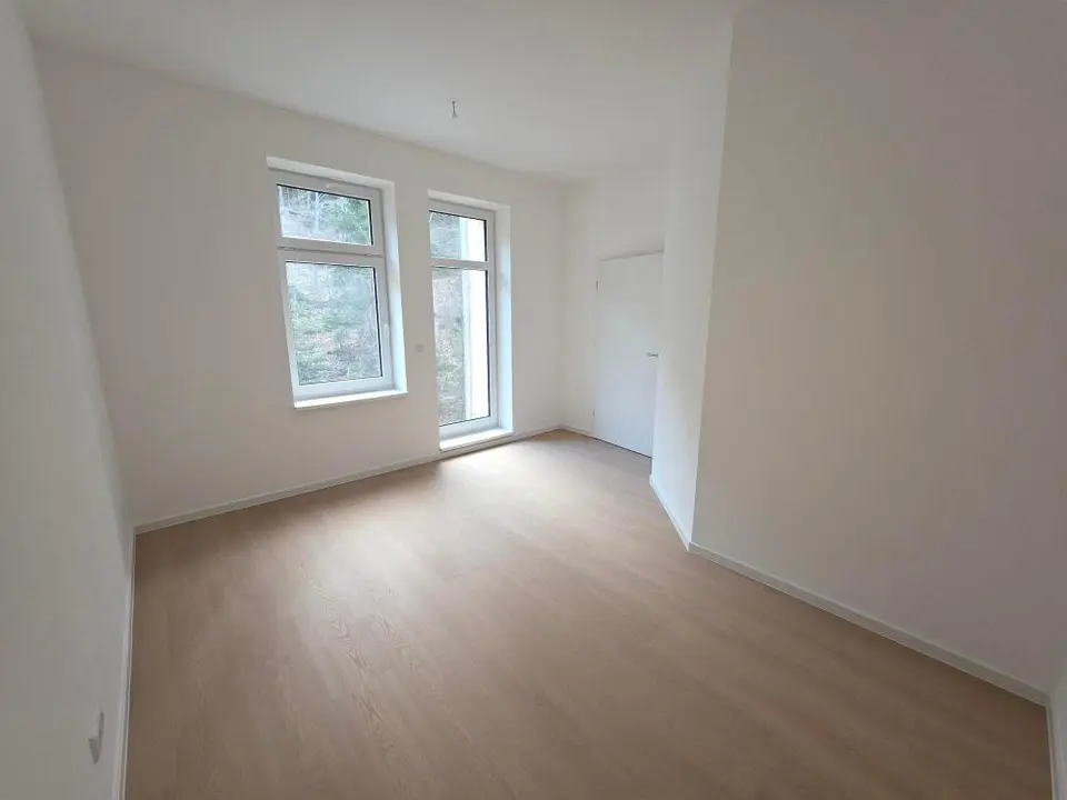 2 Zimmer Wohnung mit 76 m² in Suhl – Bild 2