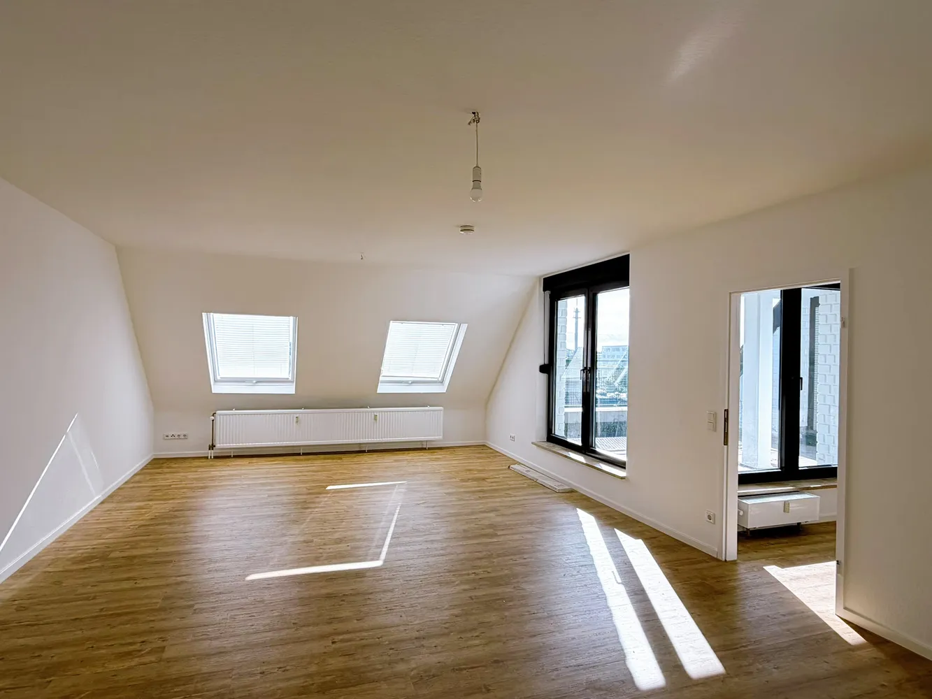 3 Zimmer Wohnung mit 106 m² in Mönchengladbach – Bild 2