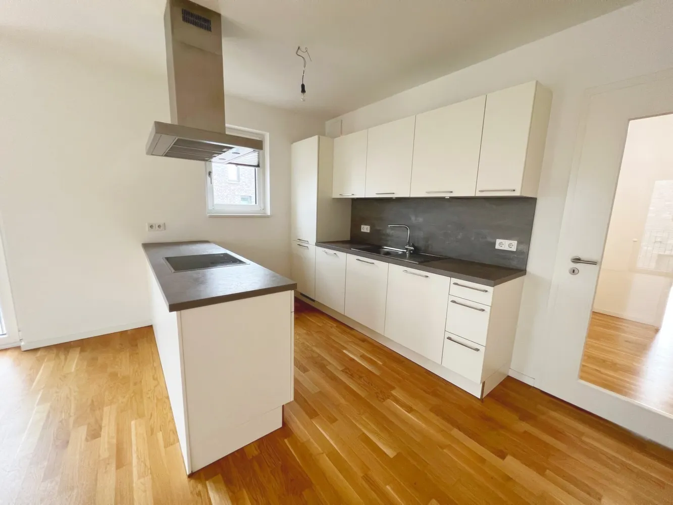 5 Zimmer Wohnung mit 127 m² in Hamburg – Bild 3