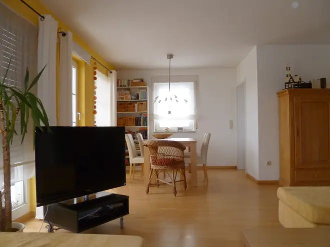 2 Zimmer Wohnung mit 65 m² in Nürnberg – Bild 2