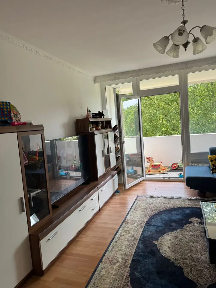 3 Zimmer Wohnung mit 75 m² in Duisburg – Bild 1