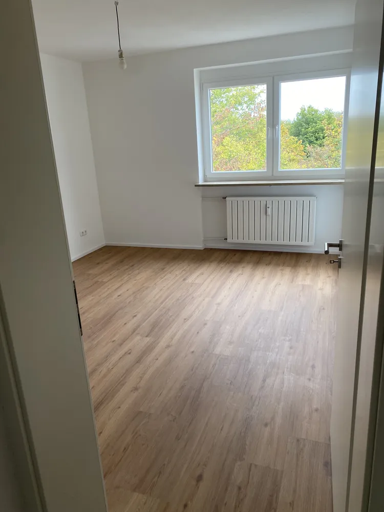 4 Zimmer Wohnung mit 100 m² in Augsburg – Bild 11