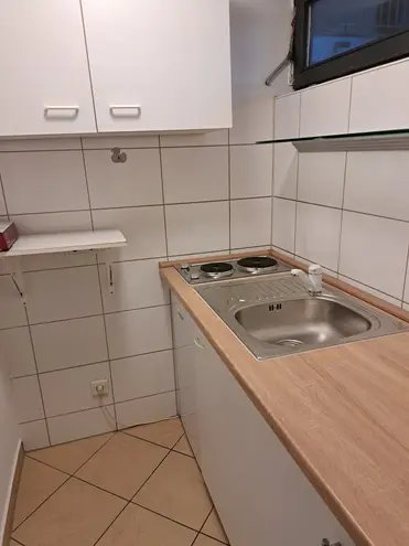 1 Zimmer Wohnung mit 38 m² in Düsseldorf – Bild 8