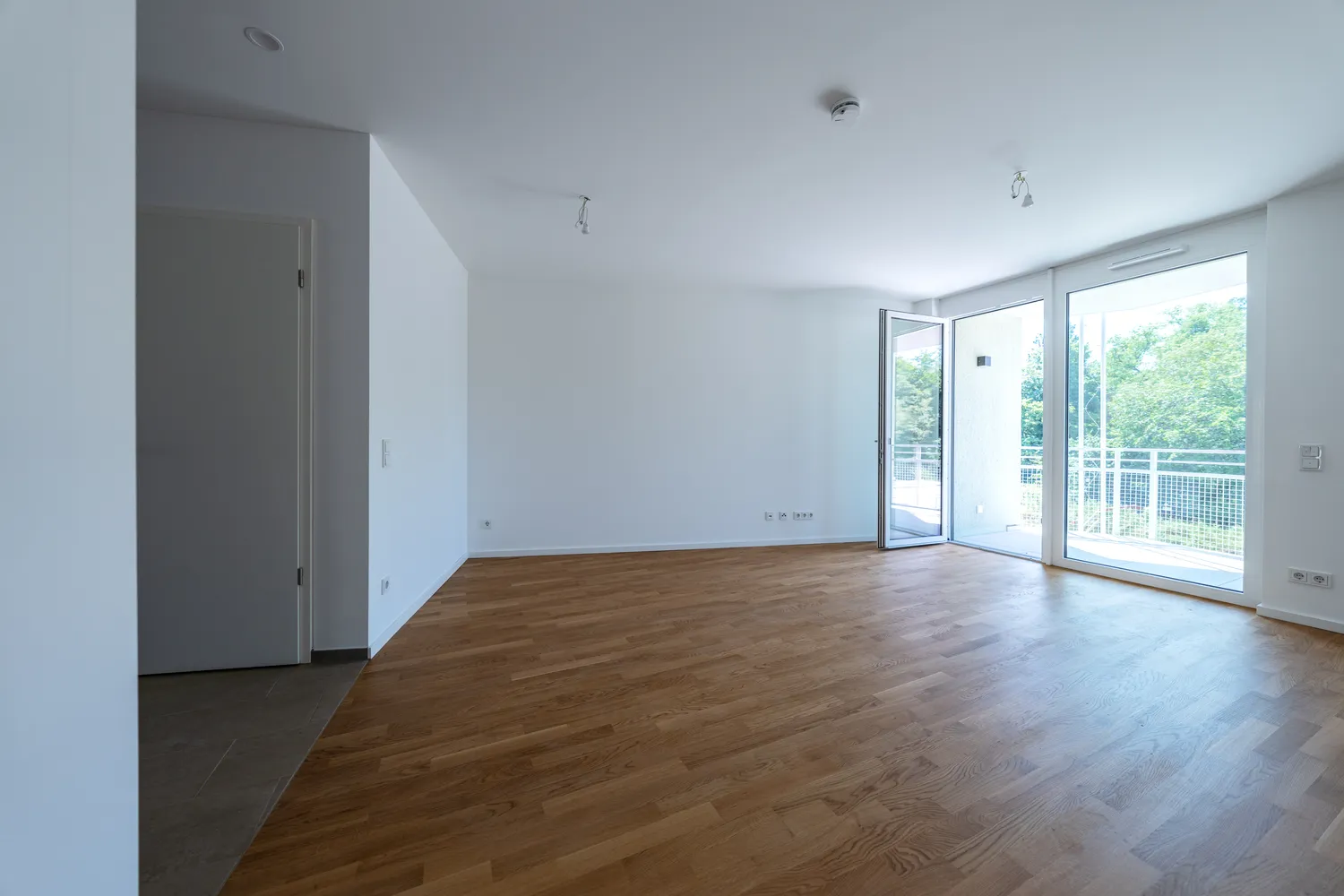4 Zimmer Wohnung mit 103 m² in München – Bild 2