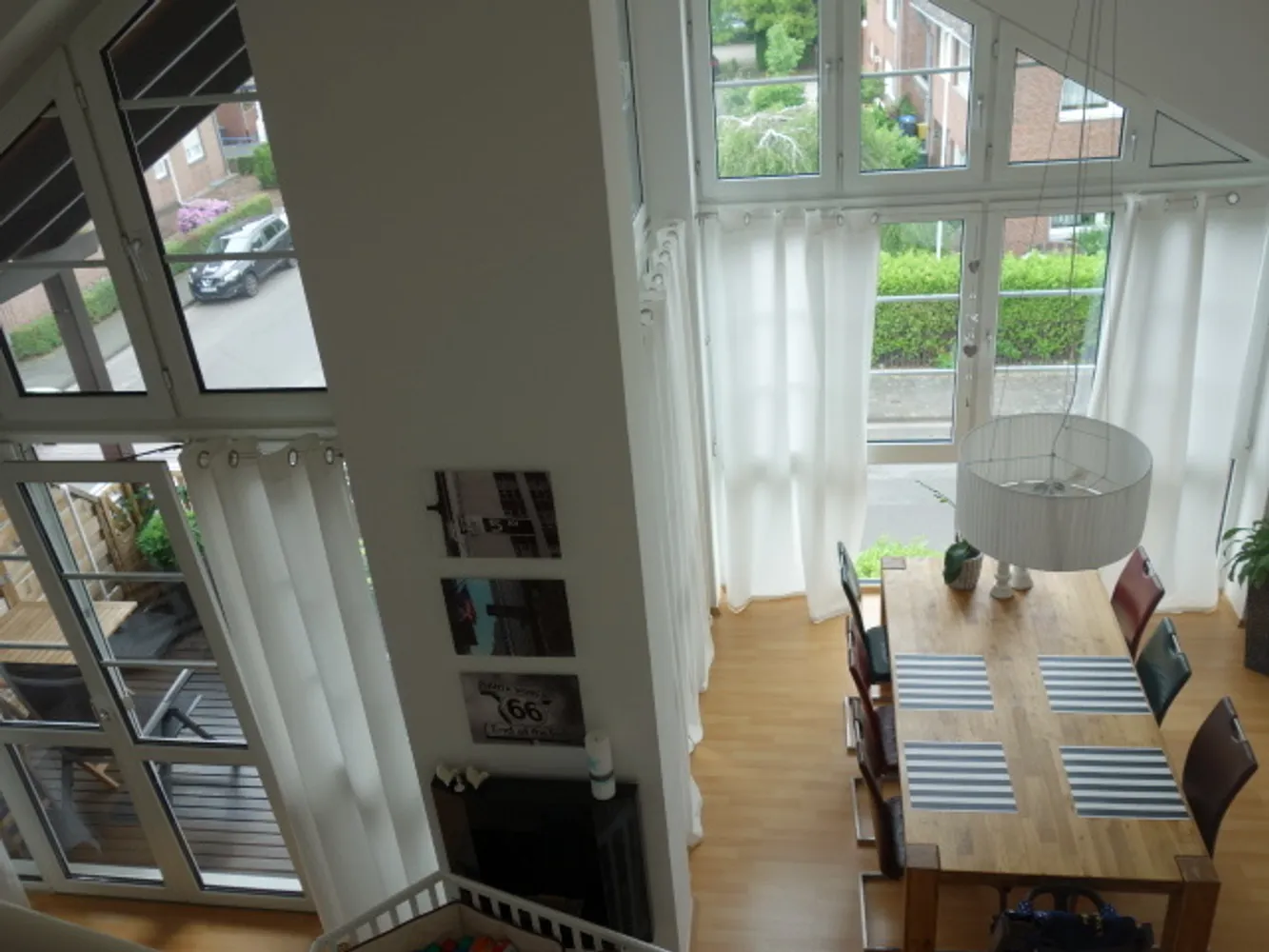 3 Zimmer Wohnung mit 115 m² in Neuss – Bild 1