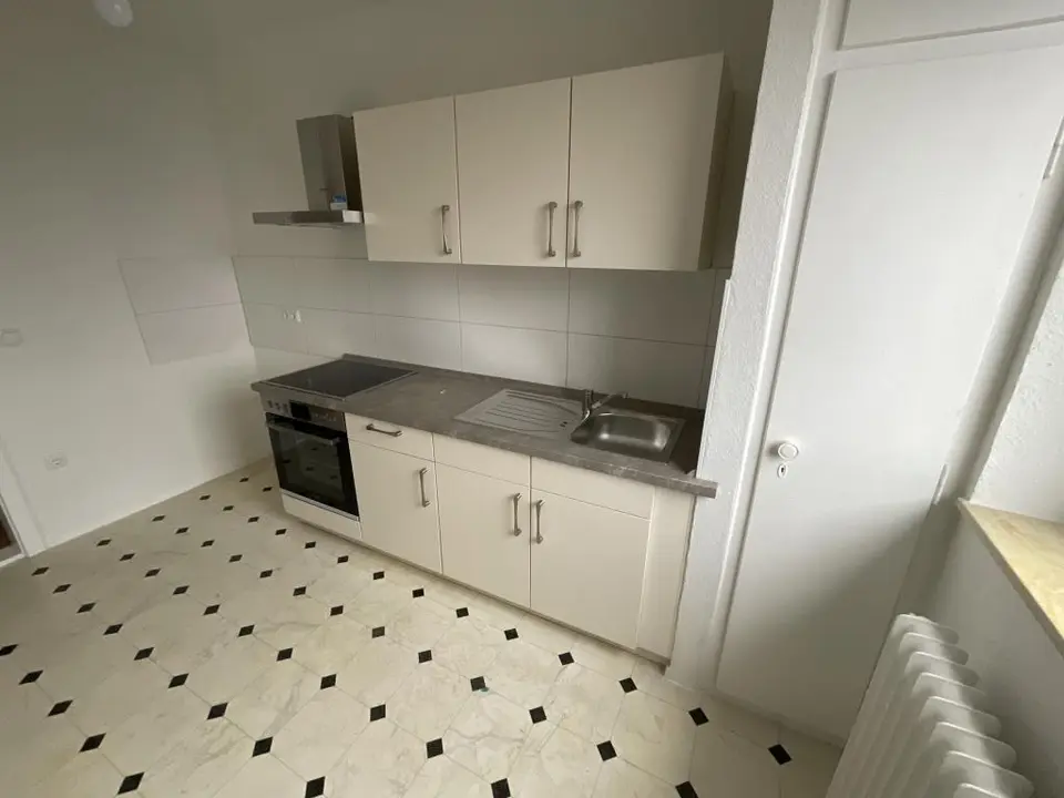 2 Zimmer Wohnung mit 67 m² in Wilhelmshaven – Bild 2