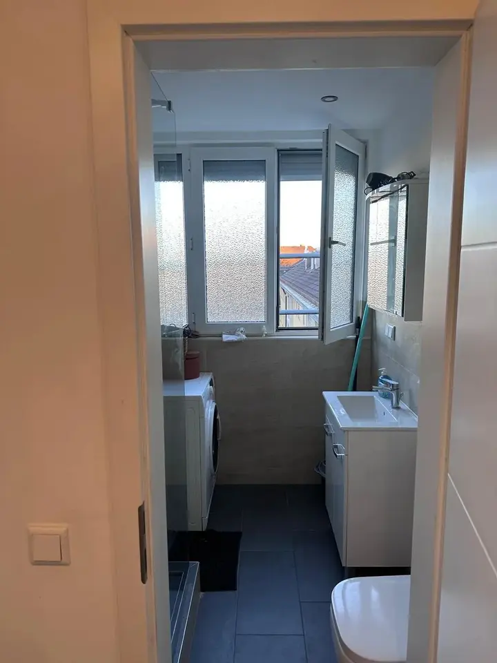 2 room apartment with 11 m² in Munich – Photo 9