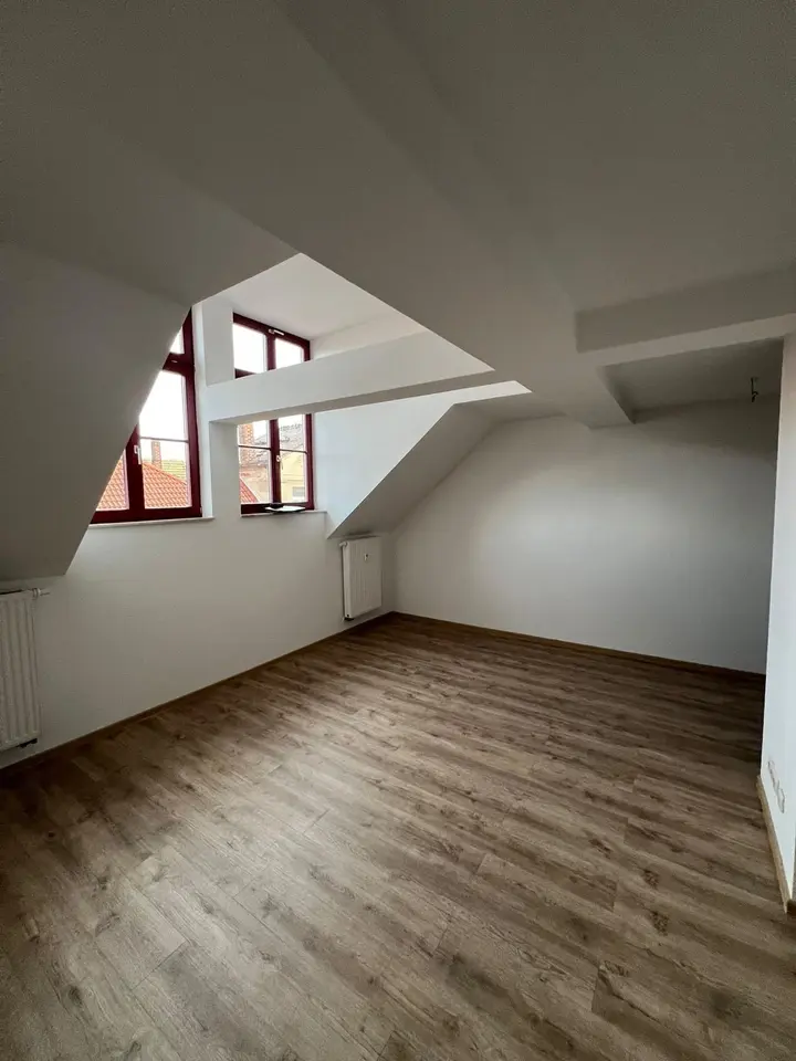 3 Zimmer Wohnung mit 84 m² in Altenburg – Bild 2