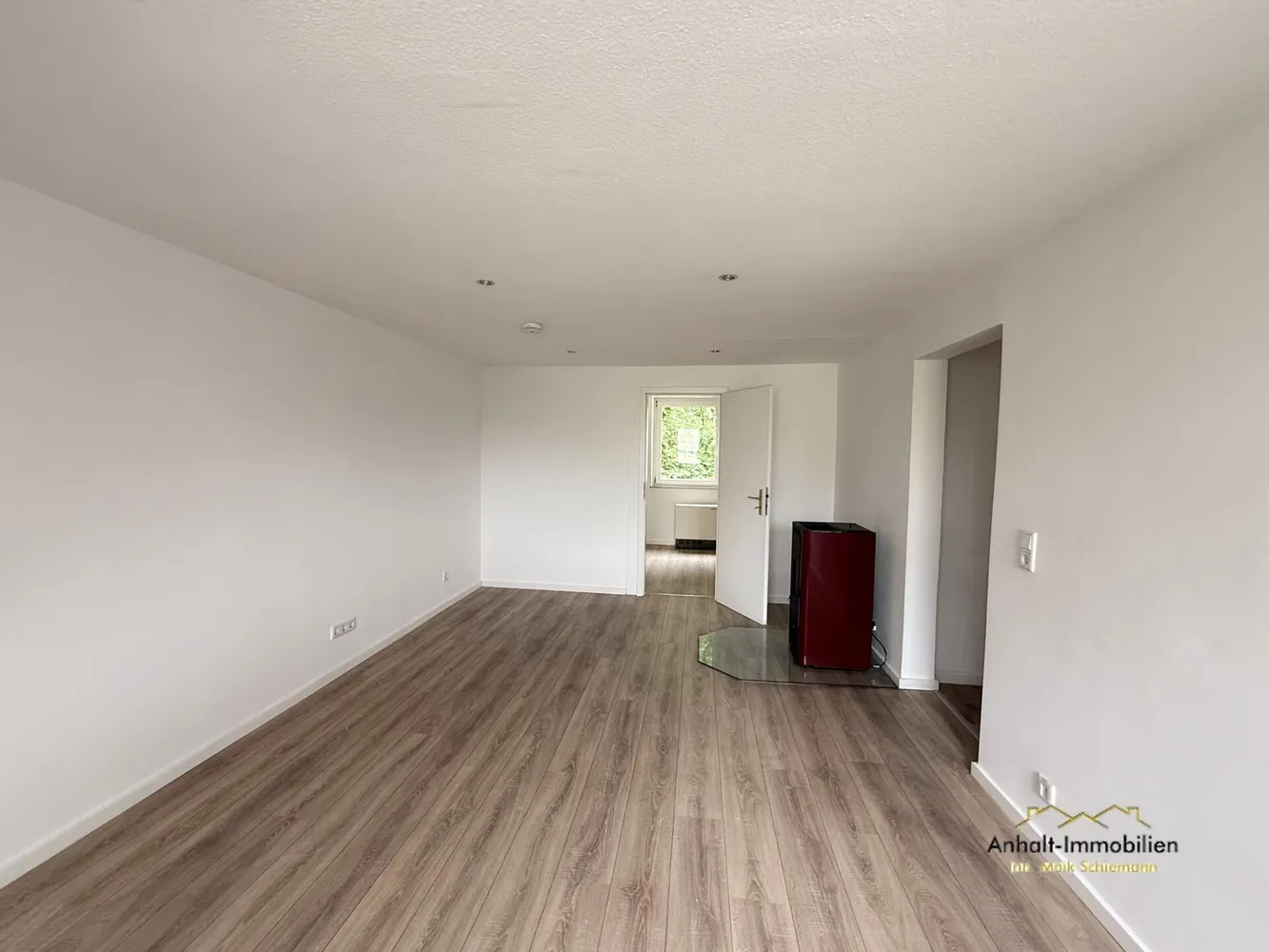 5 Zimmer Wohnung mit 100 m² in Bitterfeld-Wolfen – Bild 7
