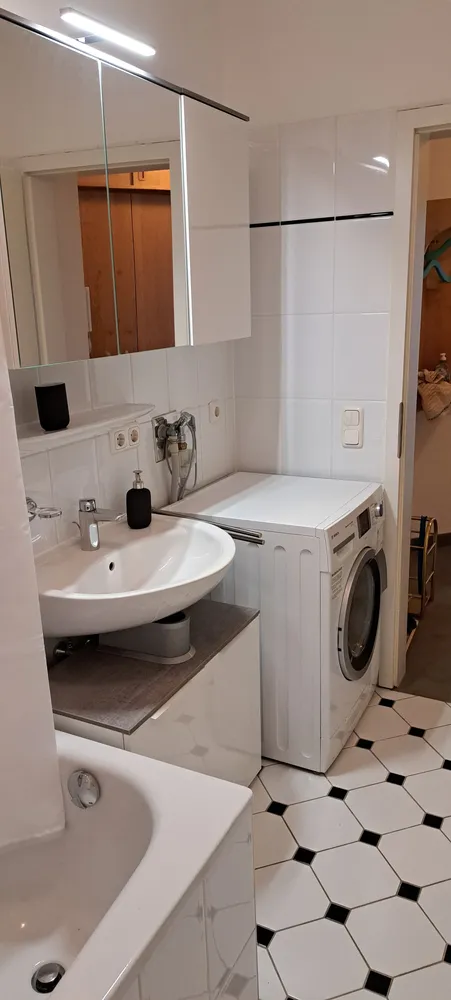 2 Zimmer Wohnung mit 49 m² in München – Bild 2