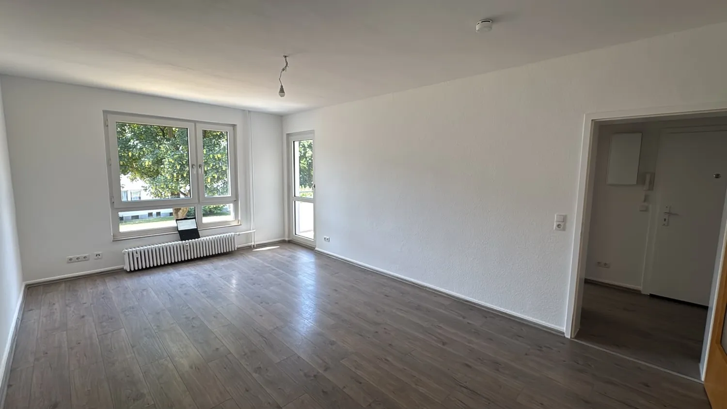 2 Zimmer Wohnung mit 52 m² in Duisburg – Bild 2