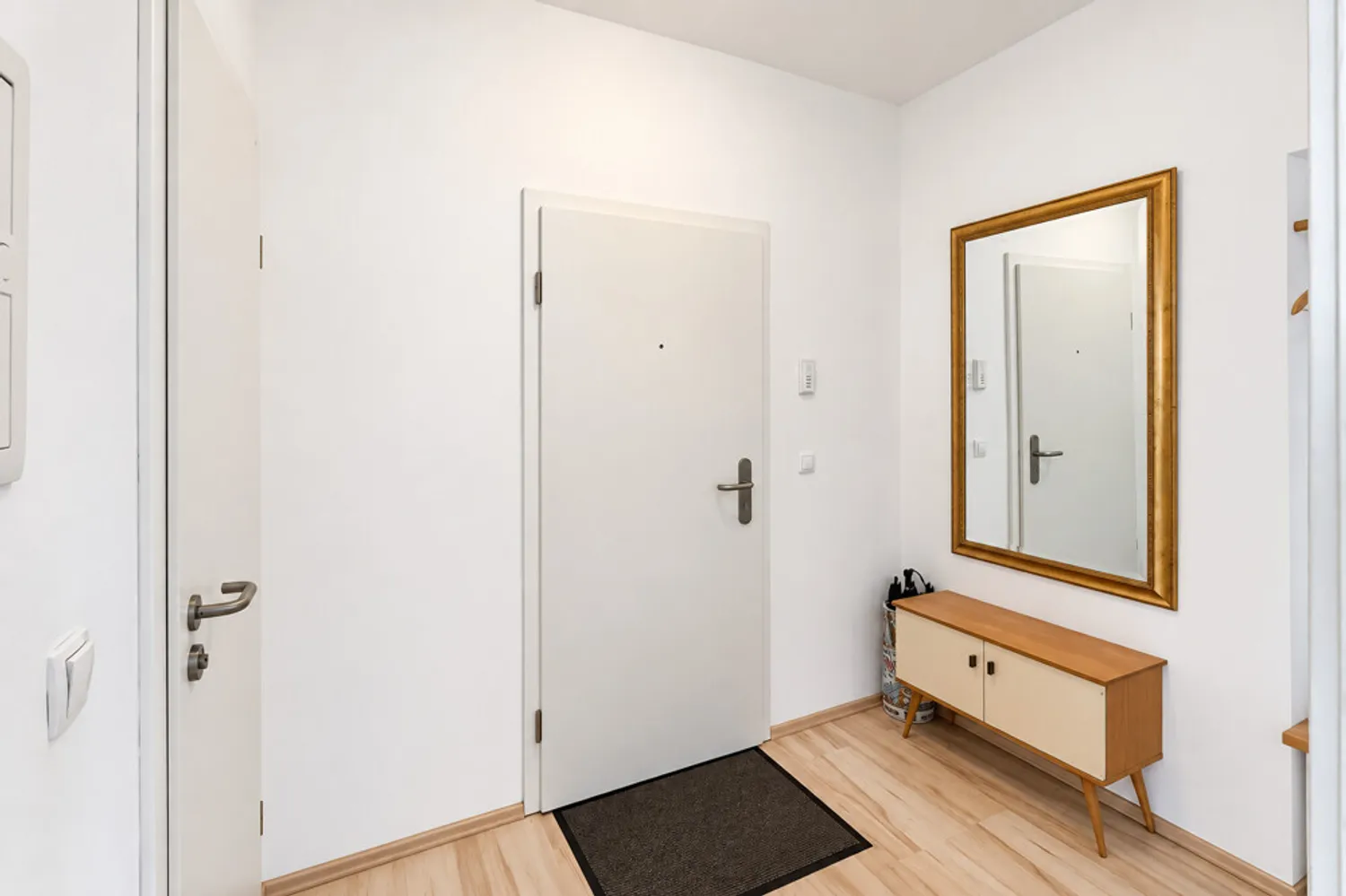 2 Zimmer Wohnung mit 55 m² in Düsseldorf – Bild 11