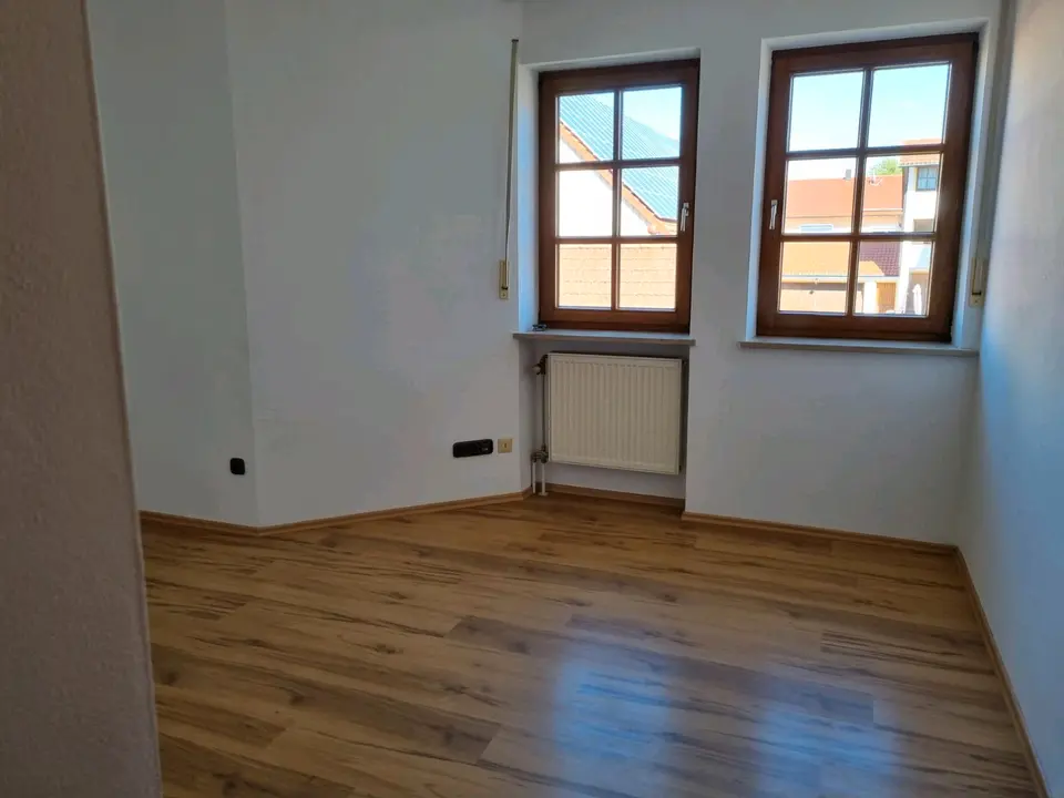 3 Zimmer Wohnung mit 90 m² in Donauwörth – Bild 3