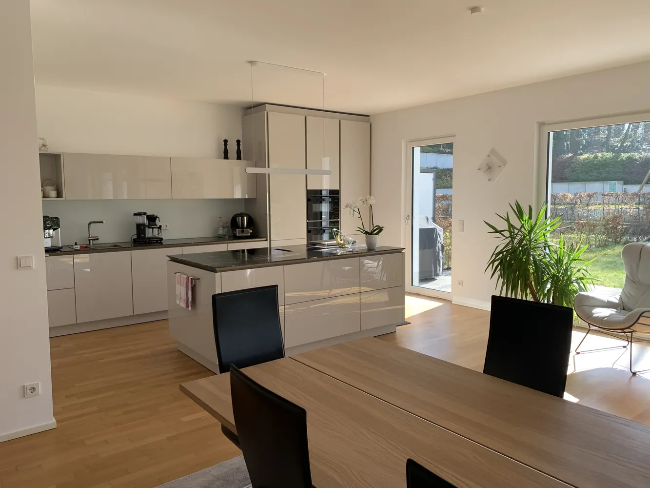 5 Zimmer Wohnung mit 178 m² in Essen – Bild 2