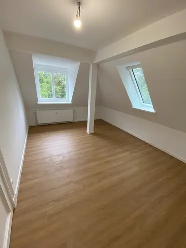 4 Zimmer Wohnung mit 90 m² in Hamburg – Bild 12