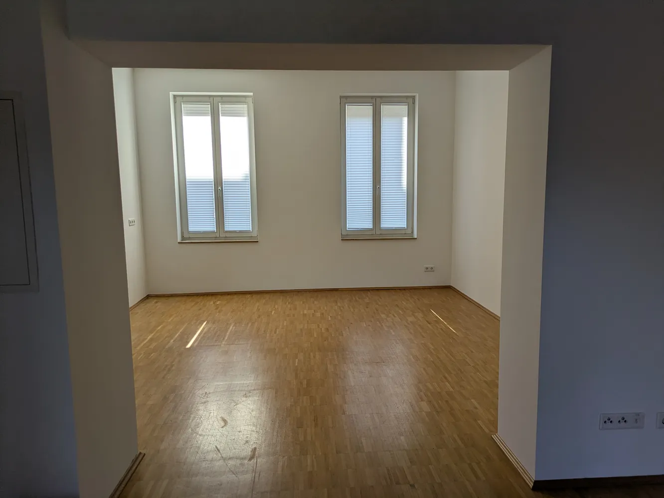3 Zimmer Wohnung mit 94 m² in Neuss – Bild 2