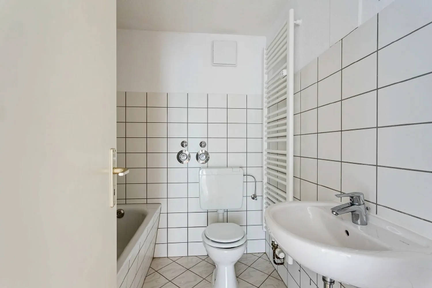 2 Zimmer Wohnung mit 54 m² in Meißen – Bild 7