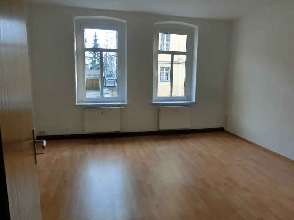 5 Zimmer Wohnung mit 100 m² in Altenburg – Bild 1