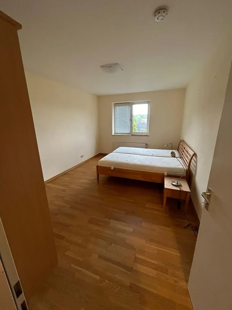 2 Zimmer Wohnung mit 71 m² in Hamburg – Bild 2
