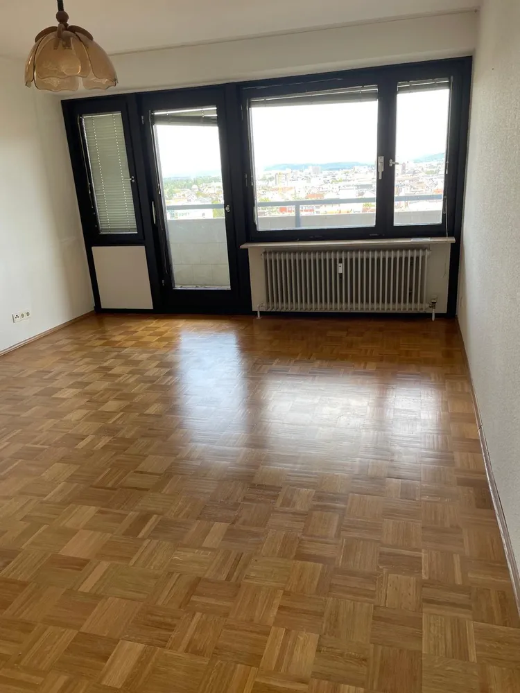 2 Zimmer Wohnung mit 70 m² in Karlsruhe – Bild 2