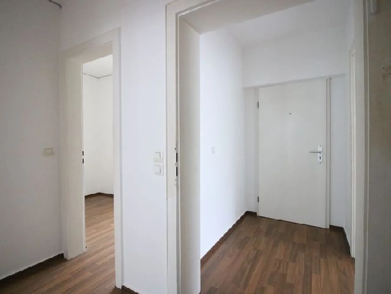 2 Zimmer Wohnung mit 65 m² in Krefeld – Bild 5