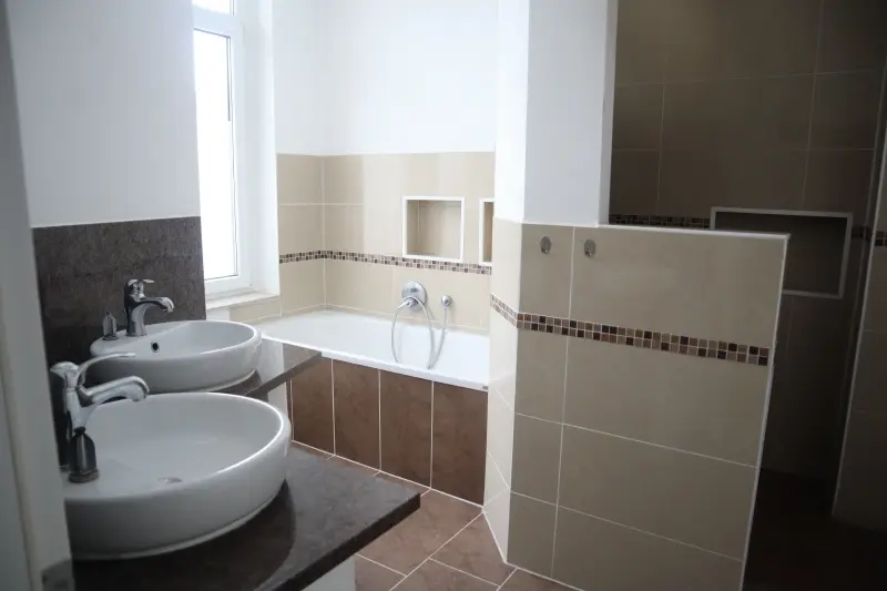 4 Zimmer Wohnung mit 120 m² in Zwickau – Bild 6