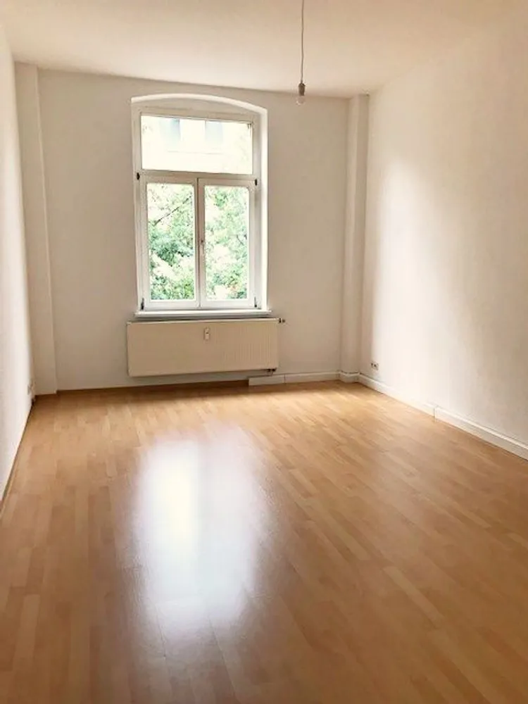 2 Zimmer Wohnung mit 56 m² in Halle (Saale) – Bild 5