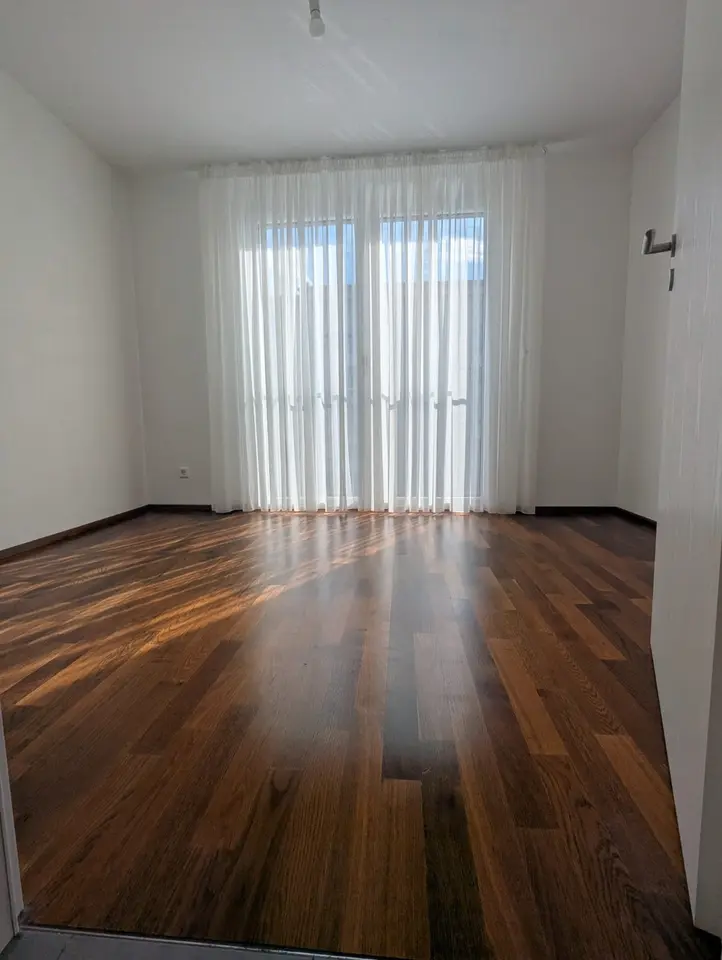 4 Zimmer Wohnung mit 98 m² in Herrenberg – Bild 1