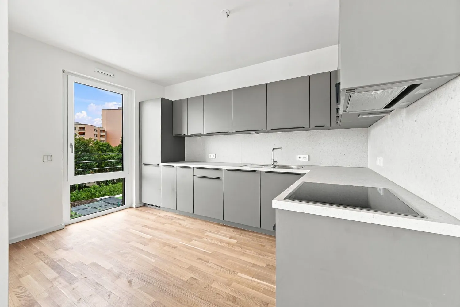 4 Zimmer Wohnung mit 98 m² in München – Bild 1