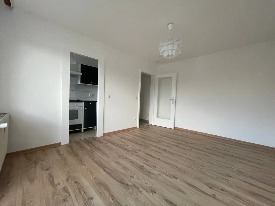 2 Zimmer Wohnung mit 40 m² in Augsburg – Bild 2