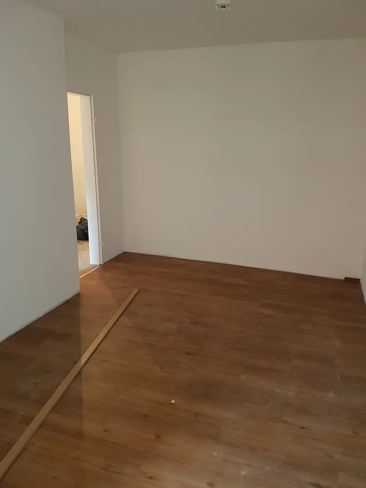 6 Zimmer Wohnung mit 136 m² in Bremen – Bild 2