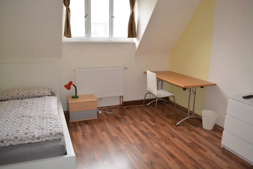 Shared room with 17 m² in Stuttgart – Photo 10
