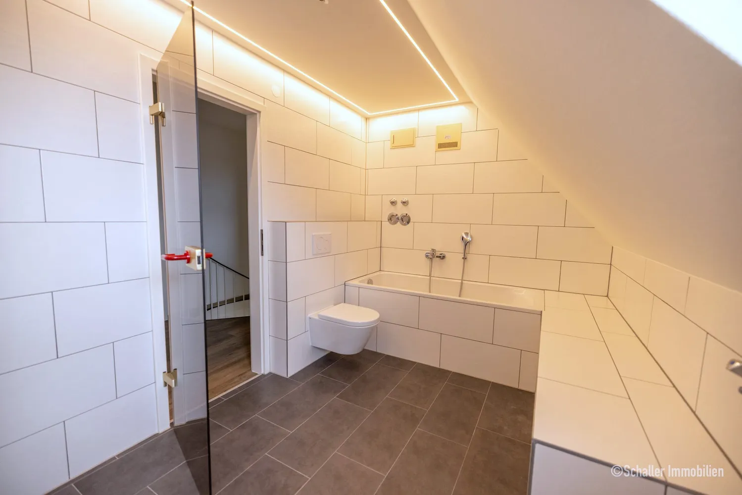 4 Zimmer Wohnung mit 115 m² in Nürnberg – Bild 9