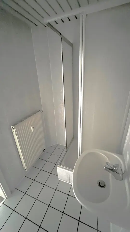 2 Zimmer Wohnung mit 35 m² in Werdau – Bild 7